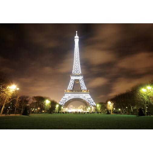 마르스 광장에서 바라본 에펠탑